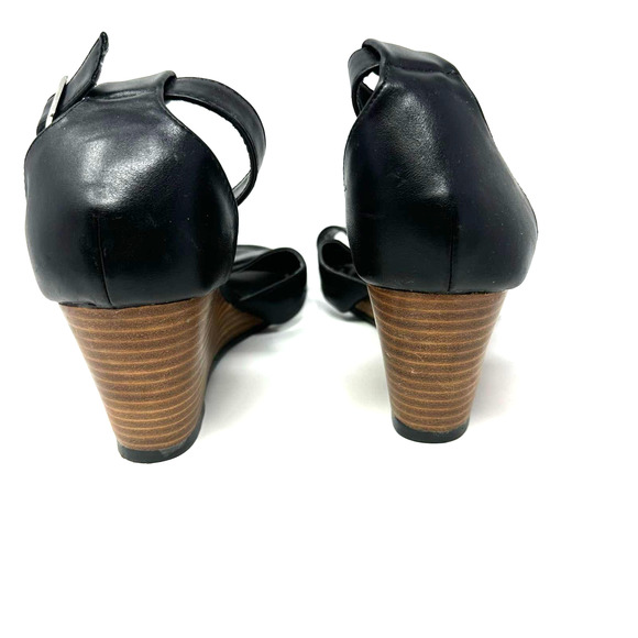 Torrid size 8W black strappy wedge heeled sandals ankle strap wide faux leather - Picture 4 of 9